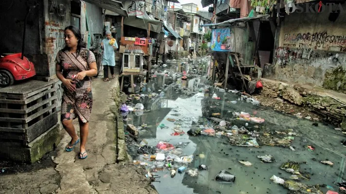 Pemukiman kumuh di Jakarta. (foto: poskota)