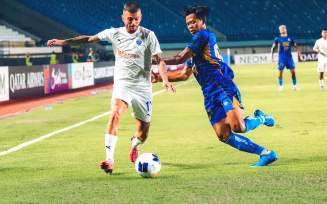 Potret pertandingan AFC Champions League 2 (ACL 2) antara Persib Bandung vs Lion City Sailors. (Dok. Persib)