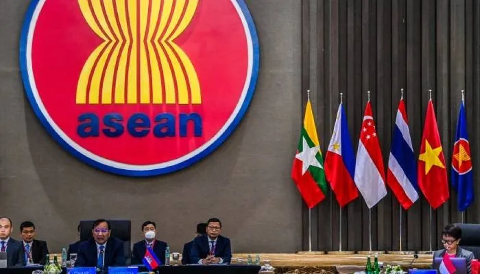 Pertemuan Menteri Luar Negeri Khusus ASEAN di Gedung Sekretariat Jenderal ASEAN di Jakarta pada 27 Oktober 2022.