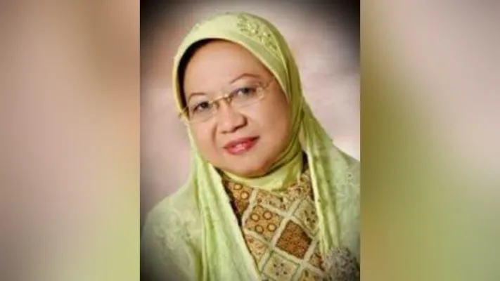 Adik kandung Presiden ke-4 RI Abdurrahman Wahid alias Gus Dur, Lily Wahid meninggal dunia pada Selasa 9 Mei 2022 di RSCM, Jakarta Pusat. (foto: ist/diolah dari google)