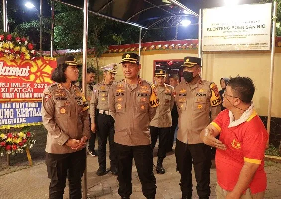 Jajaran Polres Metro Tangerang Kota meninjau perayaan Imlek 2024 yang secara umum, brlangsung aman, damai, dan kondusif. (Ist)