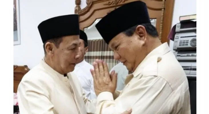 Menteri Pertahanan Prabowo Subianto bersilaturahmi ke kediaman Habib Lutfi bin Yahya. (ist)