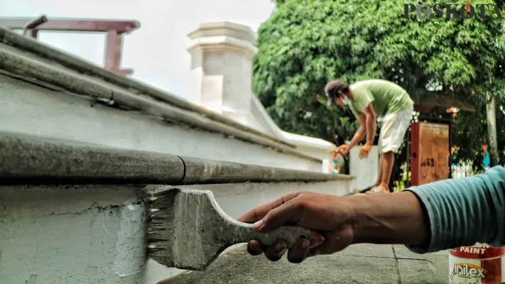 Perawatan Jembatan Merah Kota Tua Jakarta - poskota.co.id