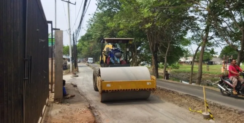 Pembangunan infrastruktur di Kota Tangerang. (Foto: Iqbal)