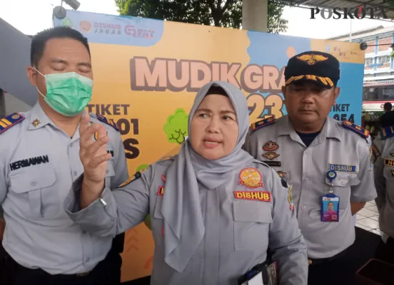 Foto: Plt Kepala Dinas Perhubungan (Kadishub) Kota Bekasi Mariana sebut dua titik jalur mudik berpotensi macet. (Poskota/Ihsan Fahmi)