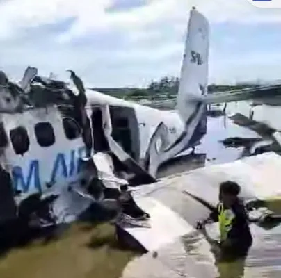 Pesawat SAM AIR tujuan Gorontalo - Pohuwato yang jatuh di Bandara Bumi Panua, Kabupaten Pohuwato, Provinsi Gorontalo, Minggu 20 Oktober 2024.