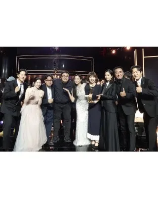 Ini list pemenang Blur Dragon Series Award yang trending di X. (Instagram/@goyounjung)