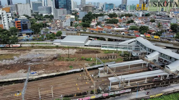 Pembangunan Stasiun Tanah Abang Baru untuk Atasi Kepadatan Penumpang KA
