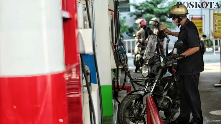 Pemerintah bakal mengeluarkan aturan pembatasan konsumsi pertalite bagi motor di atas 150 cc.(Foto: ahmad Trihawaari)