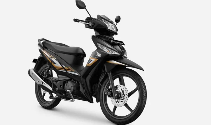 Honda Supra X 125 tipe Cast Wheel hadir dengan pilihan varian warna baru Golden Matte Black yang Hanya Rp18 jutaan. (Foto/ahm)