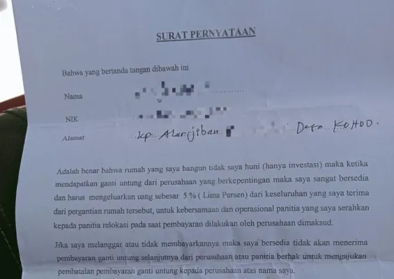 Surat pernyataan pungutan 5 persen oleh pihak panitia relokasi. (FotoWarga)