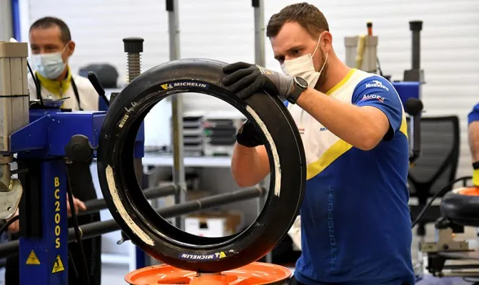 Hadapi MotoGP Mandalika, 25 tim khusus Michelin turun tangan di tes pramusim mendatang.  (Foto/michelin)