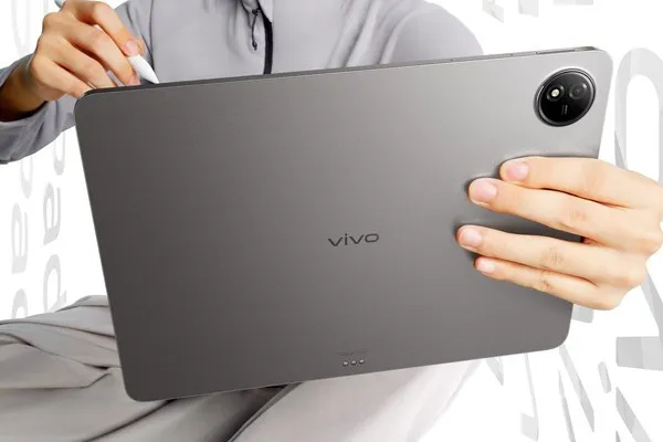 Vivo Pad 4 Pro akan ditenagai oleh chipset MediaTek Dimensity 9400 yang powerful dan akan menggebrak dunia tablet tanah air. (PassionateGeekz)