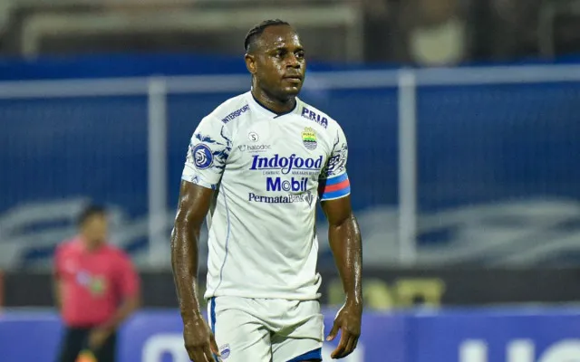 Potret Victor Igbonefo saat berseragam Persib Bandung. (Dok. Persib)