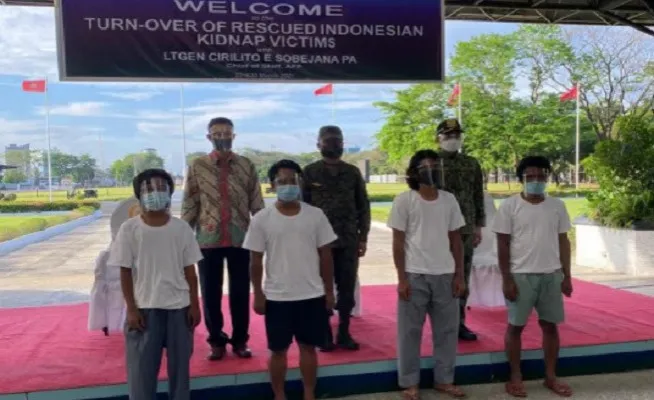 Empat orang yang jadi korban penculikan kelompok Abu Sayyaf di Filipina. (ist)