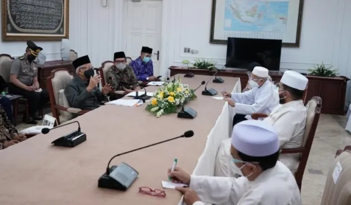 Wapres KH Ma'ruf Amin saat menerima pengurus Rabithah Alawiyah Periode 2021-2026. (foto setwapres)