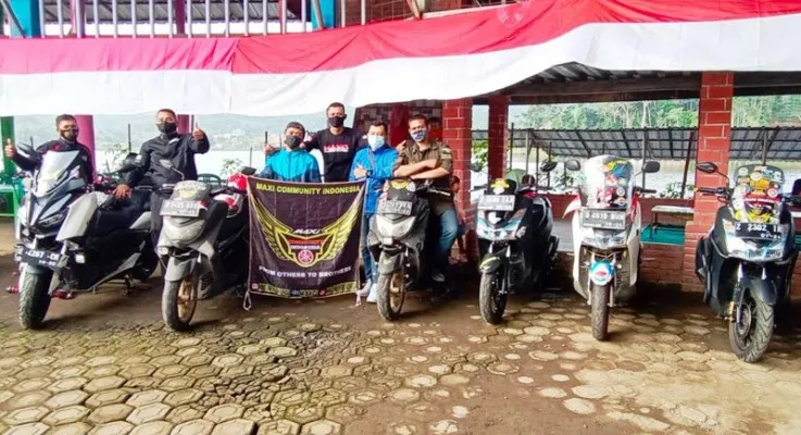 Maxi Community Indonesia Lakukan Touring Kemerdekaan ke Tasikmalaya dan Dieng. (foto/maxci)