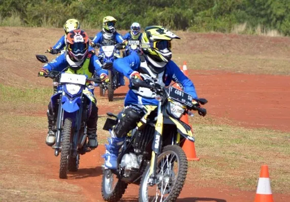 Ikut WR Riding Experience, Bikers Ini Dapat Pengalaman Tak Terlupakan. (foto/baba)