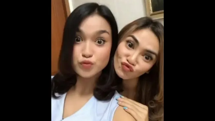 Hanna Kirana bersama Masayu Anastasia. (foto: instagram/@hannakirana23)