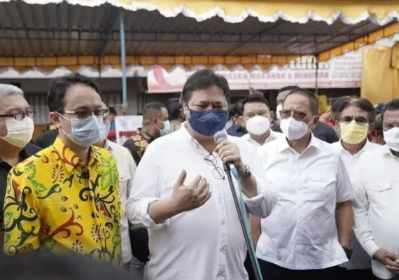 Ketua Umum Golkar, Airlangga bersama Ketua AMPI, Jerry Sambuaga. (Ist)