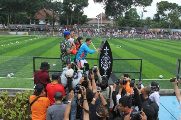 Foto : Walikota Bogor meresmikan GOM Manunggal, Kota Bogor, Jawa Barat. (Ist.)