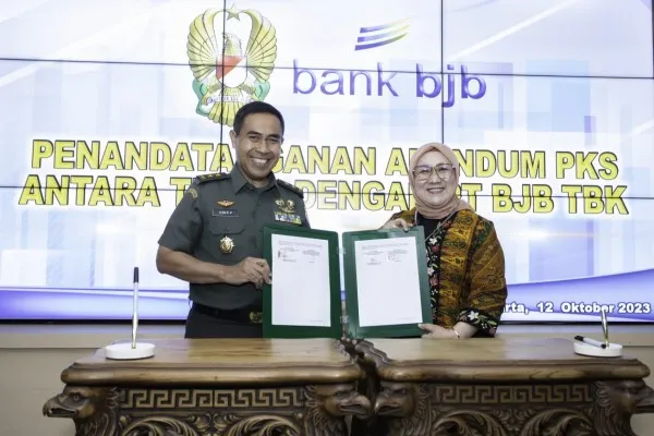 Penandatanganan Adendum PKS TNI AD dengan bank bjb. ist