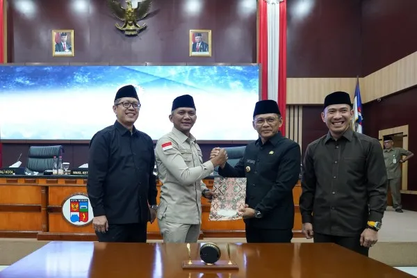 Foto: Gelar Paripurna Pembahasan LKPJ Wali Kota Bogor 2023, DPRD Sampaikan Terdapat 38 Rekomendasi Untuk Pemkot Bogor. (Dok. DPRD Kota Bogor)