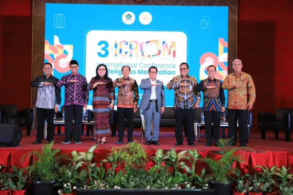 Foto: Dirjen Bimas Buddha Kemenag Supriyadi menghadiri The 3rd ICROM International Confrerence on Religion Moderation di Jakarta. (Dok. Ditjen Bimas Buddha)