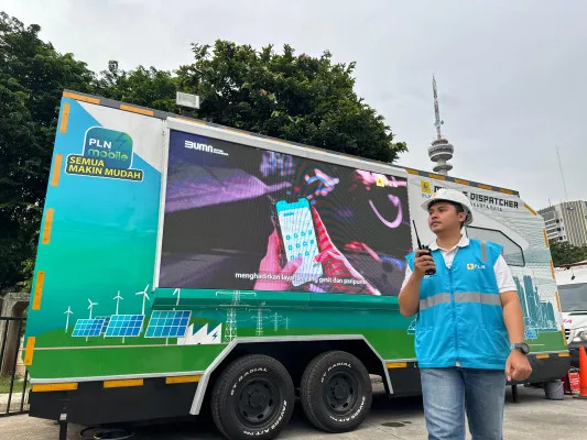 Foto: Distribution Control Center (DCC) Mobile PLN turut hadir sebagai pusat pengatur distribusi listrik dari seluruh lapisan pasokan yang menyuplai event Natal Nasional kali ini. (Dok. PLN)