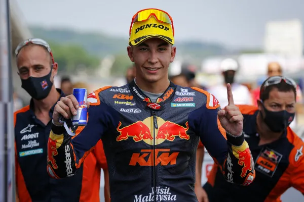 Raul Fernandez raih pole position ketiganya musim ini di kelas Moto2. (Foto/motogp)