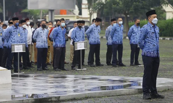 Para honorer meminta kepada pemerintah pusat membatalkan wacana penghapusan pegawai honorer. (Foto/pemprovbanten)