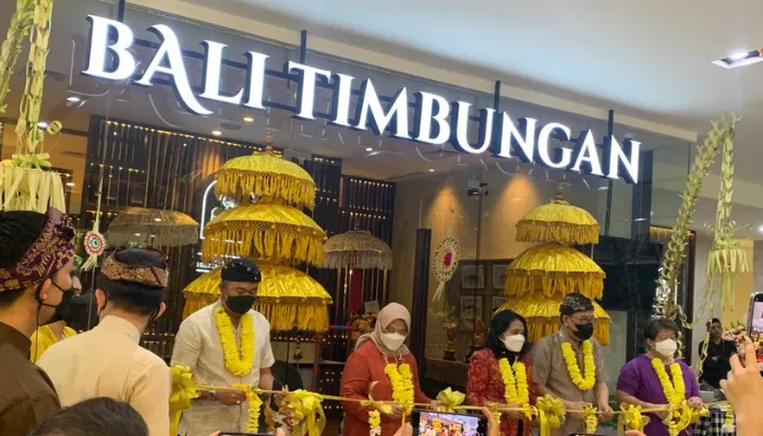 Restoran Bali Timbungan baru saja membuka cabang terbarunya di Gedung Sarinah, Thamrin, Jakarta. (Poskota/Dian Fitriani)