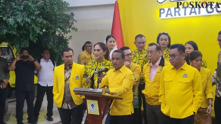 Ketua umum (ketum) Partai Golkar, Bahlil Lahadalia di Kantor DPP Golkar, Jalan Anggrek Nelly, Palmerah, Jakarta Barat (Jakbar), beberapa waktu lalu. (Poskota/Pandi Ramedhan)