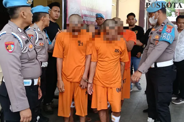 Pelaku begal yang ditangkap Polres Serang. (Poskota/Rahmat Haryono)