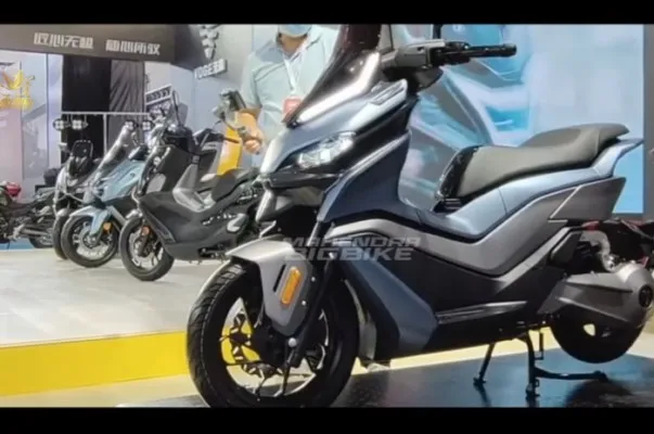 Motor listrik Bicose Real 5T punya desain super futuristik dan sporty. (Tangkap Layar YouTube/Mahendra Bigbike)