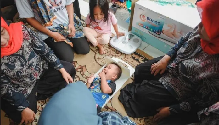 Bulog Beri Makanan Tambahan khususnya untuk Balita . (ist)