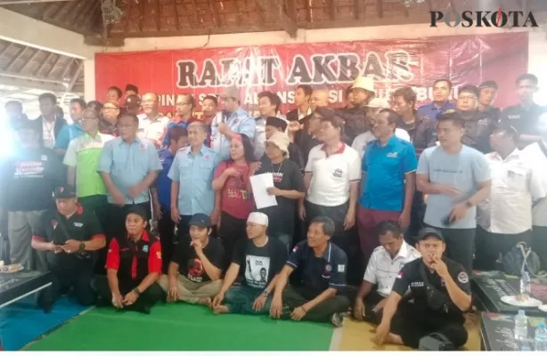 Rapat akbar buruh di Majalengka, Jabar, Kamis (11/5), sepakat gelar aksi Kepung Jakarta pada 10 Agustus 2023, dengan tuntutan cabut Omnibuslaw UU Cipta Kerja.(Ist)