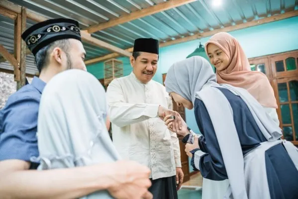 Keanekaragaman Budaya, Ini Tradisi Unik Masyarakat Menyambut Hari Raya Idulfitri (Freepik.com)