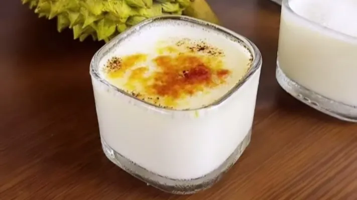 Lembutnya durian Panna cotta resep ala Nicky Tirta. (Instagram: @nickytirta)