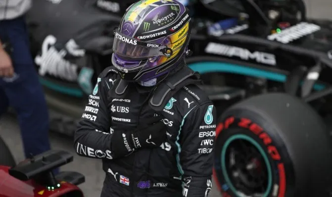 ​​​​​​​Kualifikasi Formula 1, Brazil 2021: Hamilton Raih Pole Position Terancam Penalty Terkait Teknis Wing Belakang. (Foto/mercedesamgf1.com)  