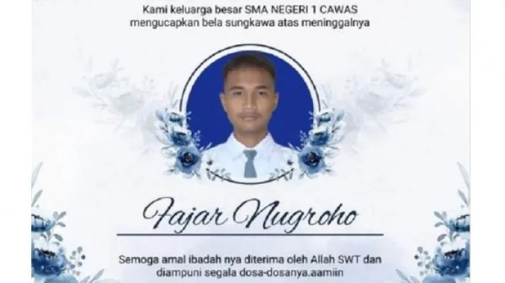 Ketua OSIS SMA 1 Cawas Klaten meninggal dunia saat hari ulang tahun usai bercanda tercebur kolam di lingkungan sekolahnya. (Instagram)