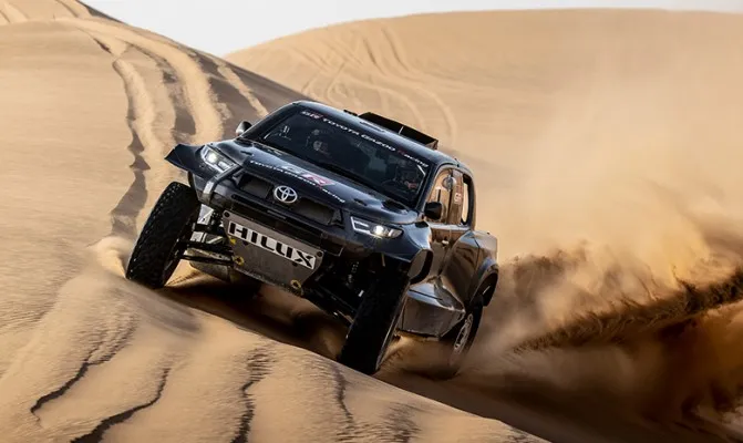 All-New Toyota GR DKR Hilux T1+ siap hantarkan Toyota rebut trophy rally paling bergengsi dunia. (Foto/toyotagazooracing.com)