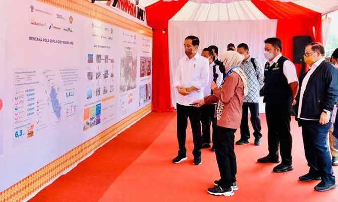 Impor gas Elpiji tembus Rp80 triliun menurut Presiden Joko Widodo, dalam penuhi kebutuhan Nasional yang mencapai Rp100 triliun saat meresmikan proyek hilirisasi batu bara menjadi dimetil eter (DME) di Muara Enim, Sumsel. (Foto/biropers)