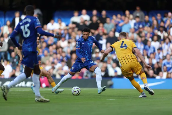 Jadon Sancho disebut mengejek kekalahan Manchester United oleh Tottenham Hotspur. (X/@Sanchooo10)