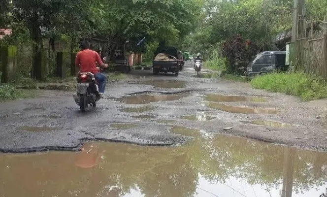 Ruas jalan Bama-Pagelaran di Pandeglang yang bakal dibangun tahun 2023. (Foto: Ist).