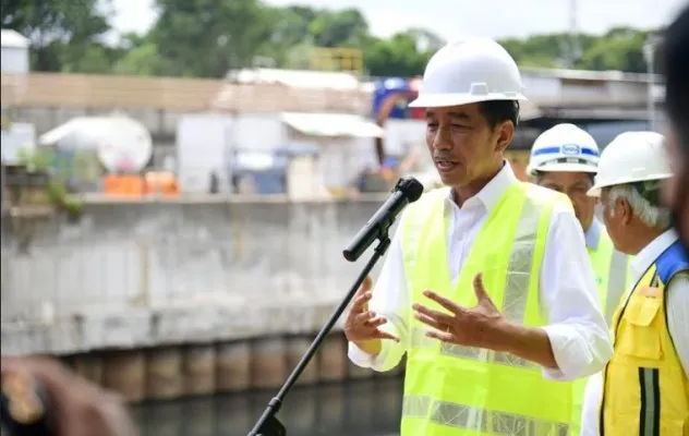 Presiden Joko Widodo saat memberikan keterangan terkait tudingan intervensi kasus Ferdy Sambo. (biro pers )