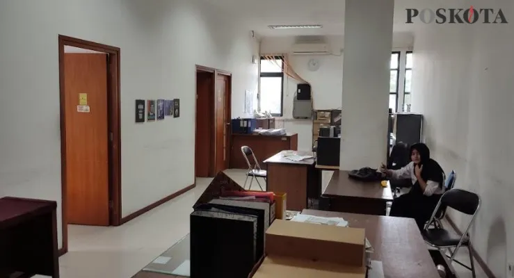 Suasana kantor Humas Setda Pandeglang sepi. (Foto: Samsul Fatoni).