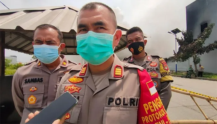 Kapolsek Pakuhaji, AKP Dodi Abdulrohman saat ditemui di lokasi kejadian. (Veronica)