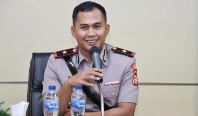 Kapolsek Tambora Kompol Putra Pratama. (Ist)