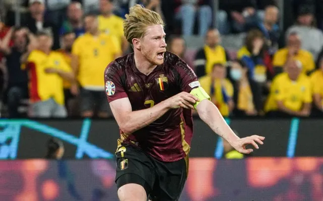 Potret selebrasi pemain Belgia, Kevin de Bruyne saat mencetak gol ke gawang Rumania di ajang Euro 2024. (X/@BelRedDevil).